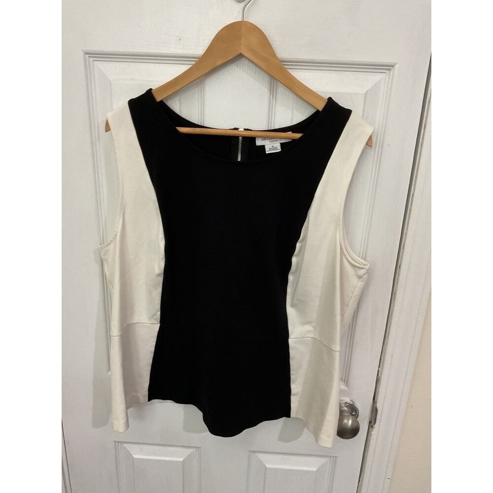 Liz Claiborne Women's Sleeveless Colorblock Top